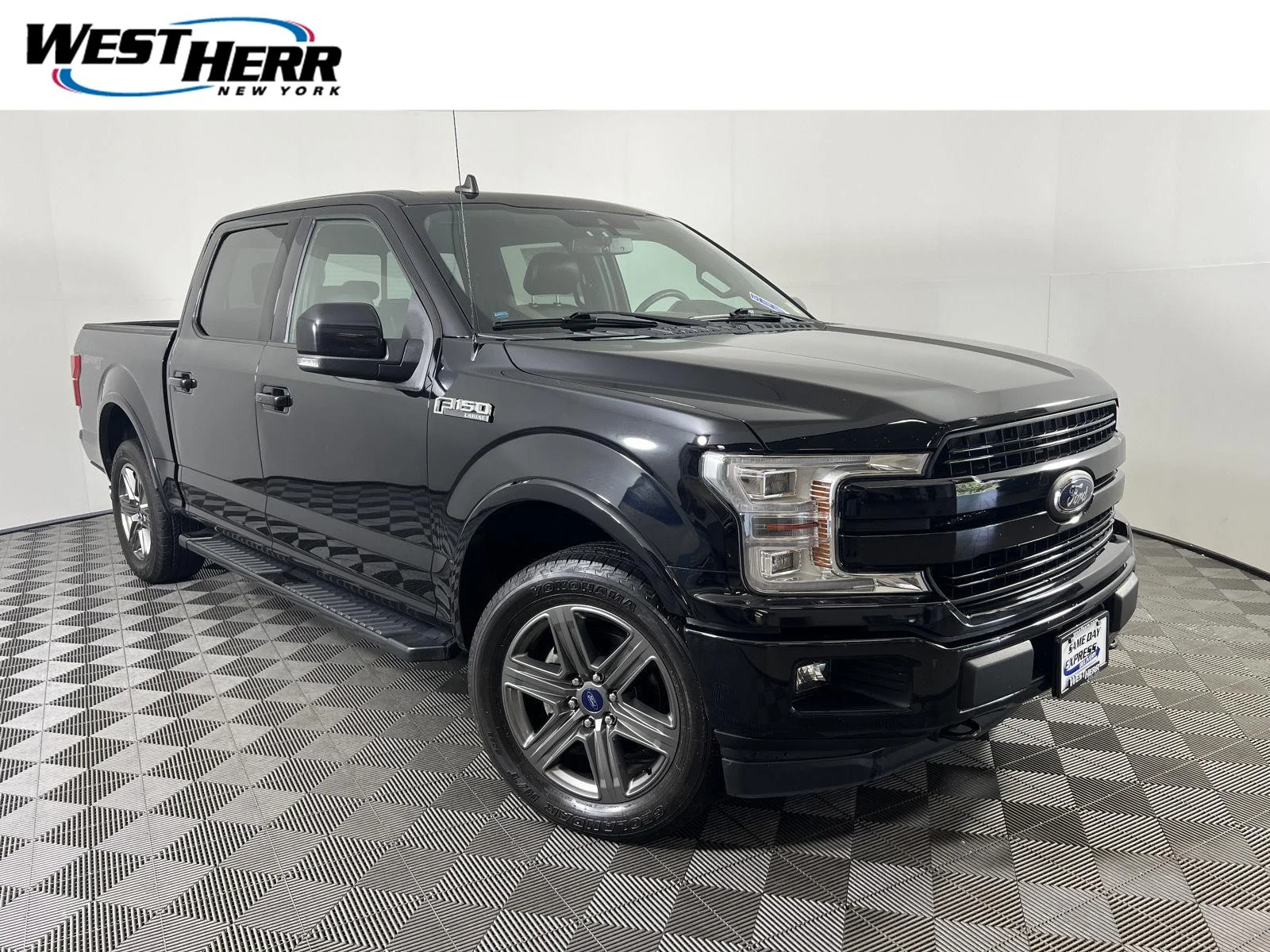 Used 2020 Agate Black Ford LARIAT image 1