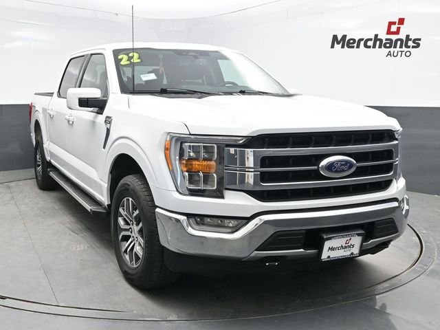 Used 2022 White Ford Lariat image 1