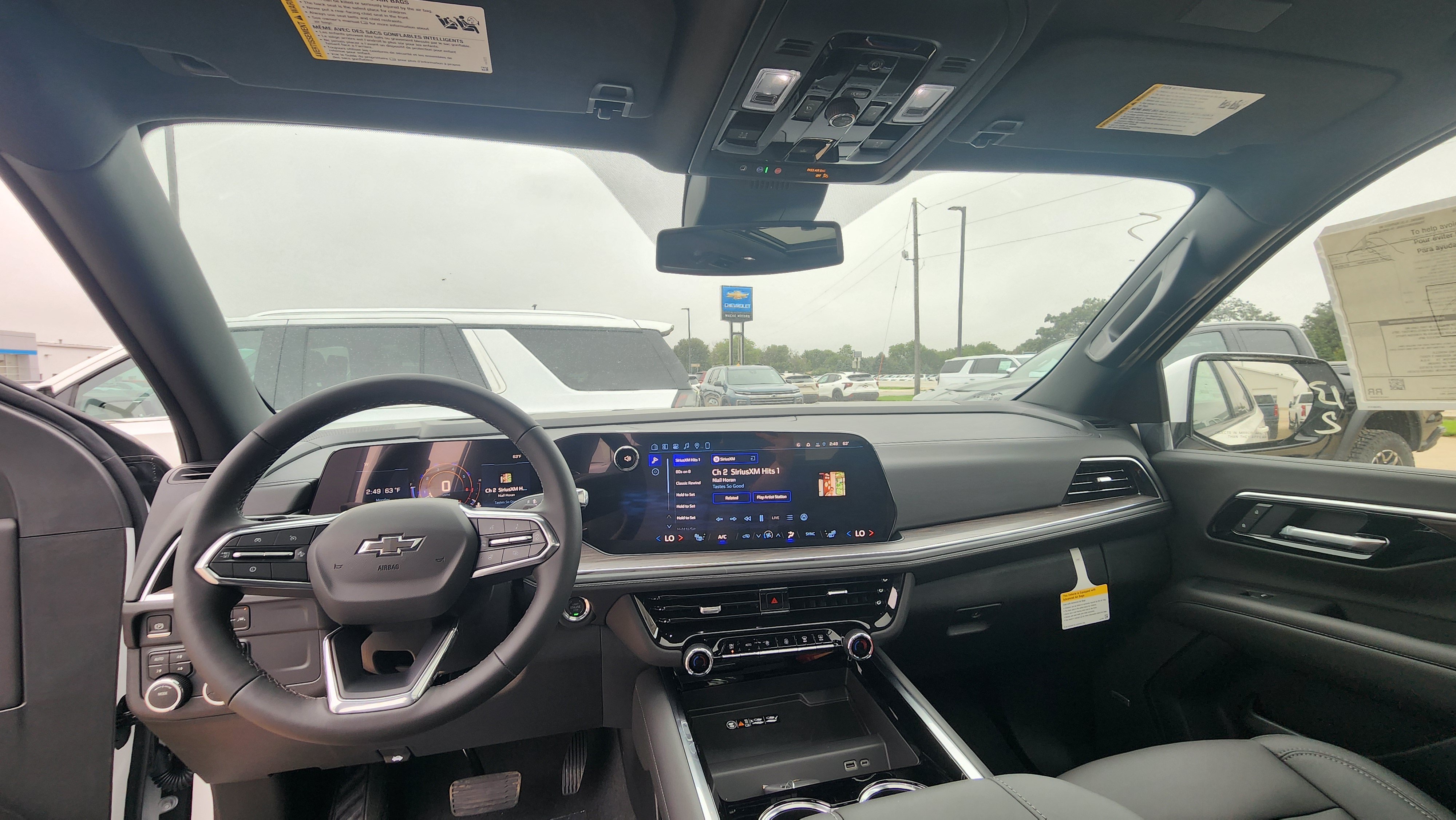 2026 Chevrolet Tahoe Z71 - Photo 20