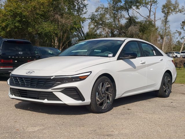 2025 Hyundai Elantra SEL - Photo 28