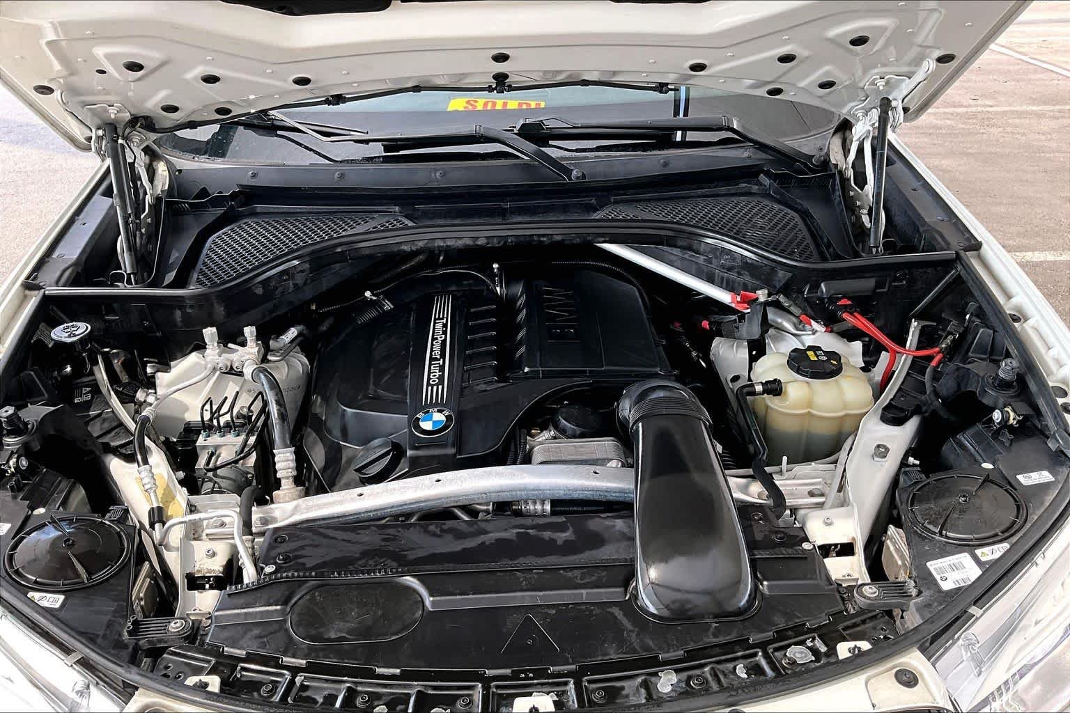 Used 2017 Alpine White BMW sDrive35i image 32