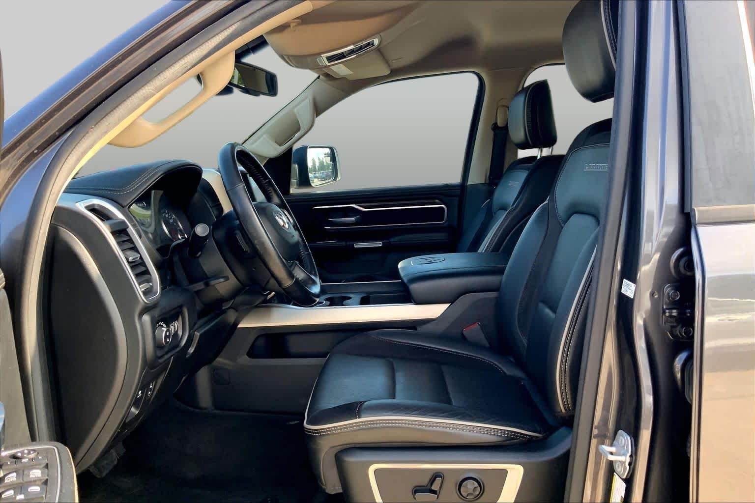 Used 2020 Granite Crystal Metallic Clearcoat Ram Laramie image 8