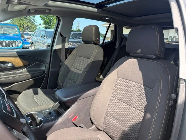 Used 2019 Blue Emerald Metallic GMC SLE image 24