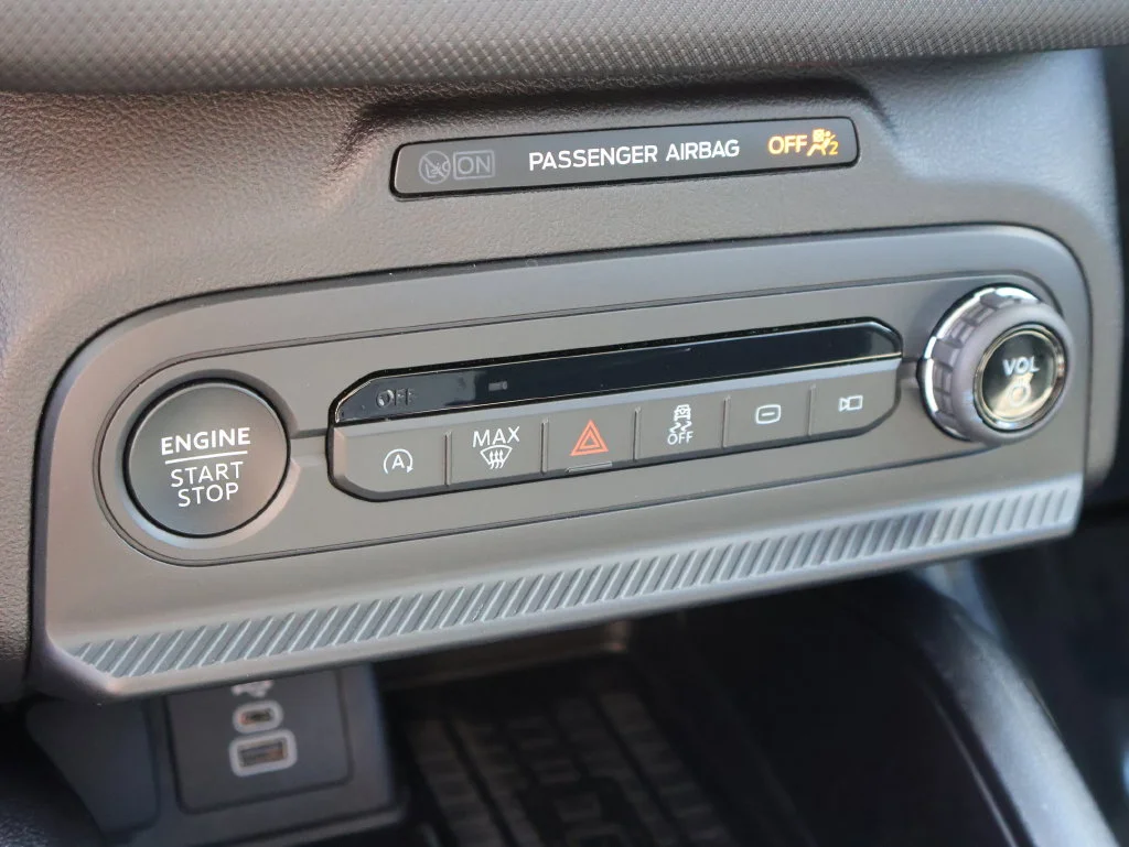 Used 2025 Oxford White Ford Big Bend image 35