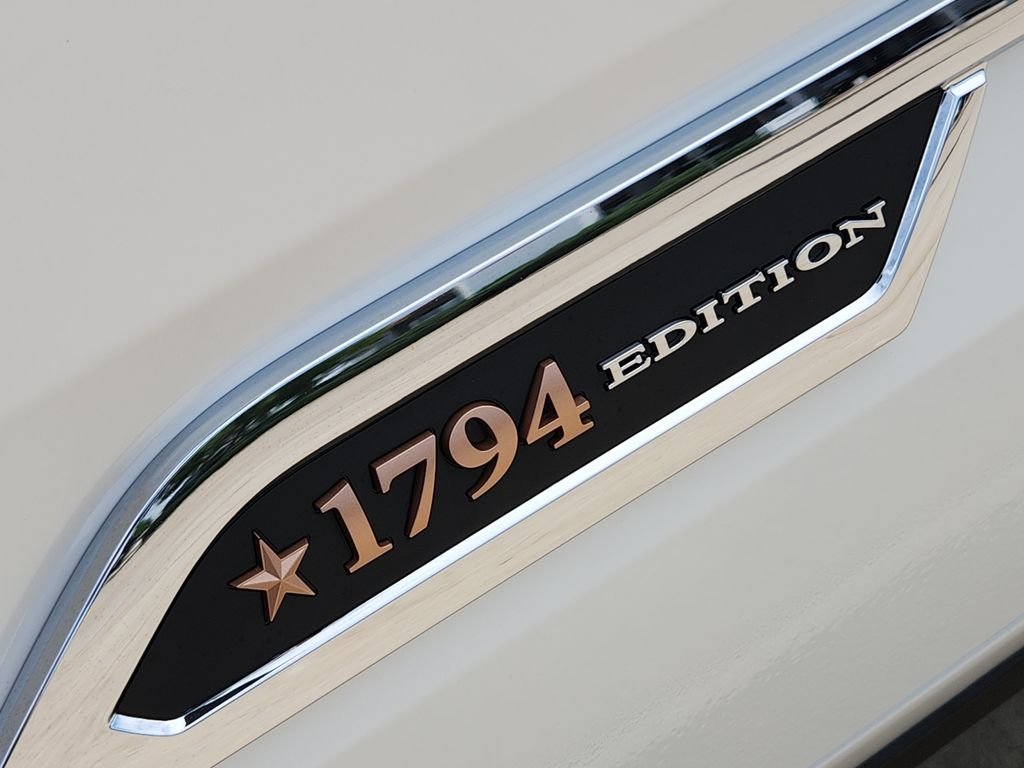 New 2026 Wind Chill Pearl <sup>1</sup> Toyota  1794 Edition image 7