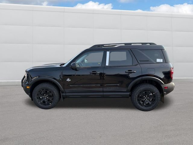 New 2026 Shadow Black Ford Outer Banks® image 2