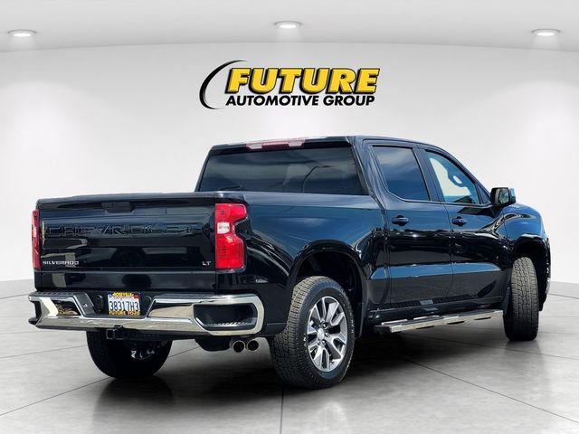 Used 2021 Black Chevrolet LT image 4