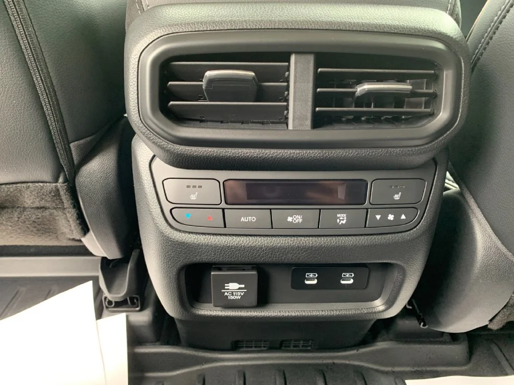 Used 2026 White Honda Elite image 15