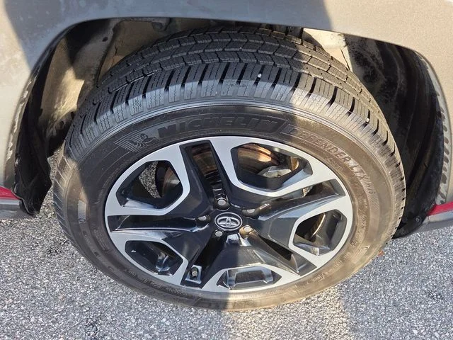 Used 2019 Red Toyota Adventure image 15