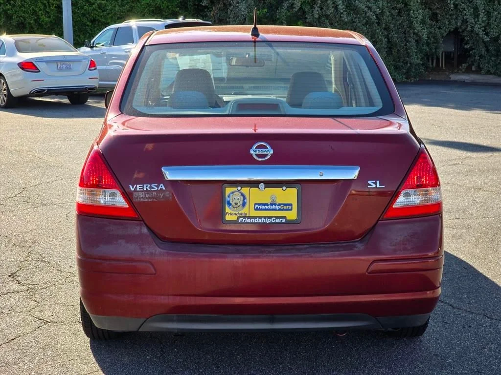 Used 2007 Red Nissan 1.8 SL image 25