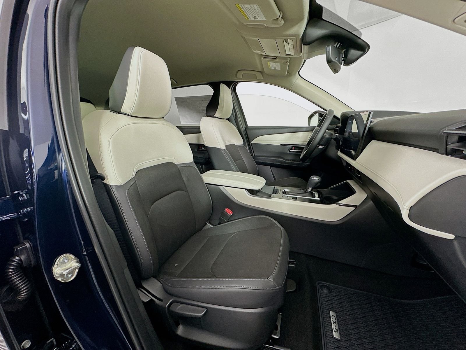 New 2026 Navy Blue Mica Mazda 2.5 S Preferred AWD image 28