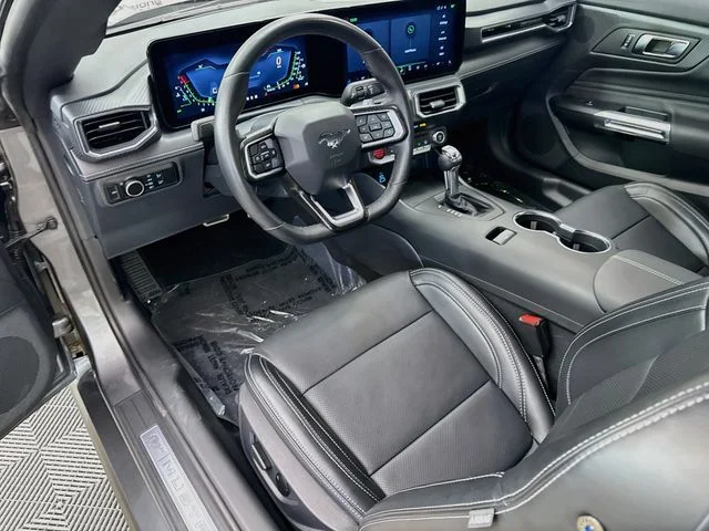 Certified Used 2025 Gray Metallic Ford GT Premium image 21