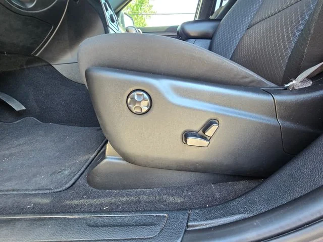 Used 2020 Gray Jeep Laredo E image 20
