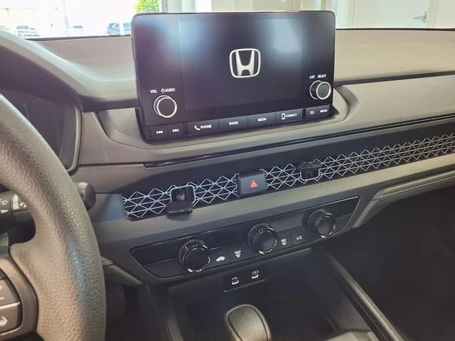 2025 Honda Accord LX - Photo 7