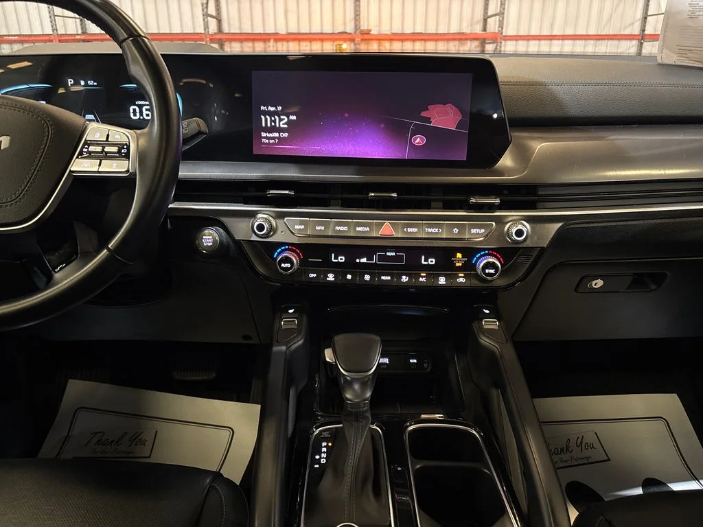 Used 2025 Black Kia S image 17