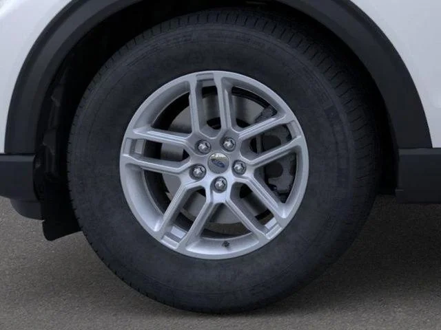 New 2026 Star White Metallic Tri-Coat Ford Active image 42