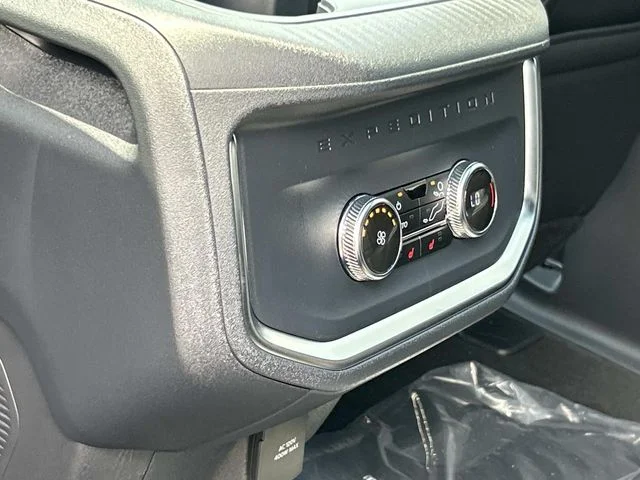 New 2027 Black Ford Platinum image 20