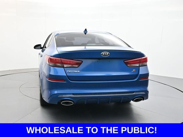 Used 2019 Black Kia S image 6