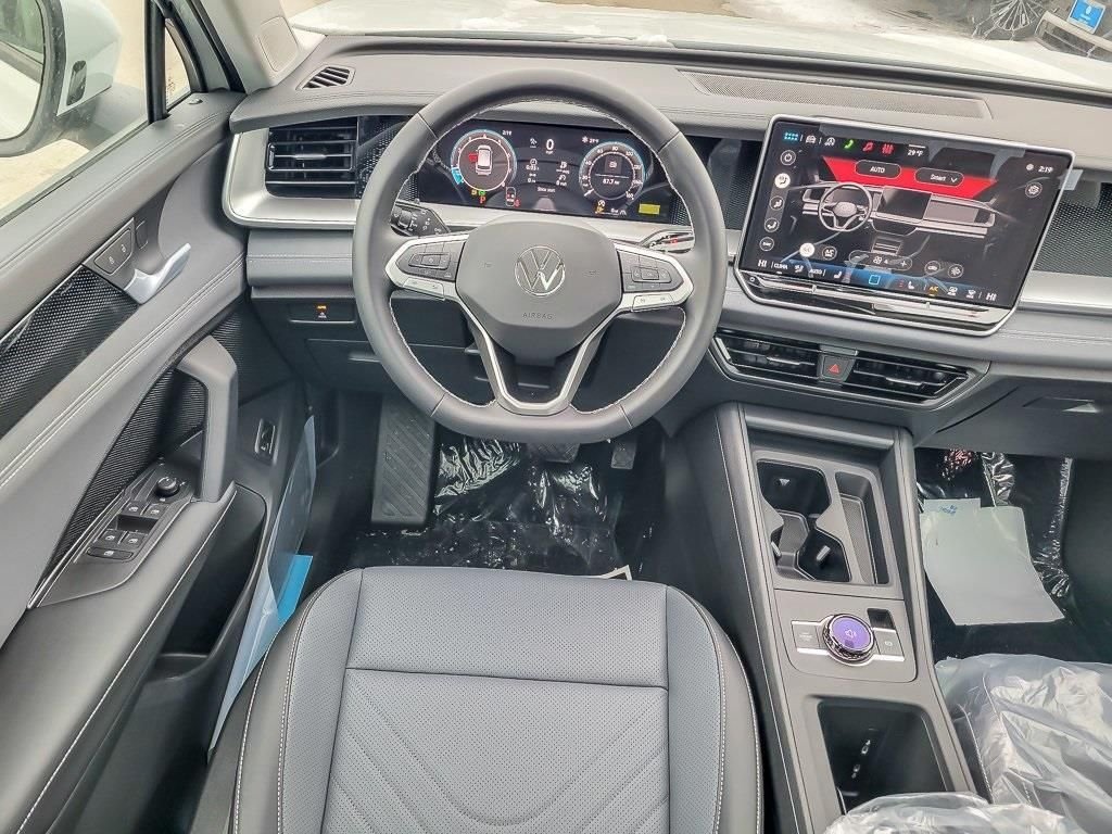 New 2026 Pure White Volkswagen 2.0T SE image 11