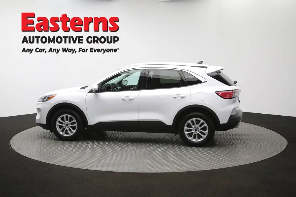 Used 2021 White Ford SE image 61
