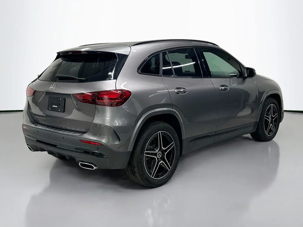 Certified Used 2025 Mountain Gray Metallic Mercedes-Benz GLA 250 image 9