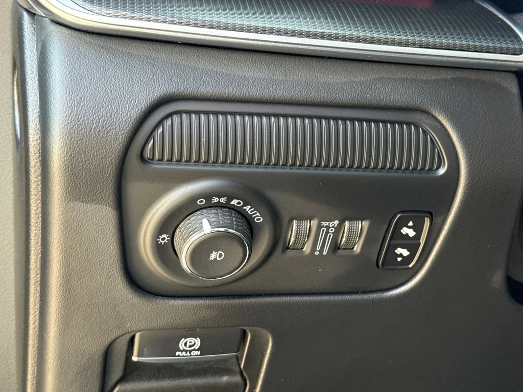 Used 2024 Black Jeep Series II image 23