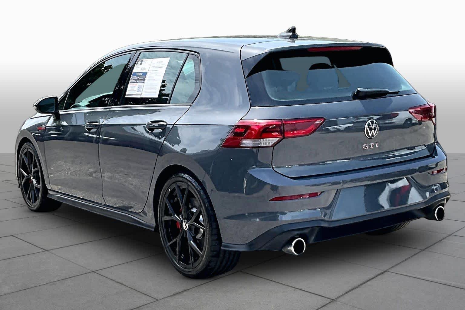 Used 2024 Graphite Gray/Black Roof Volkswagen 380 Autobahn image 11