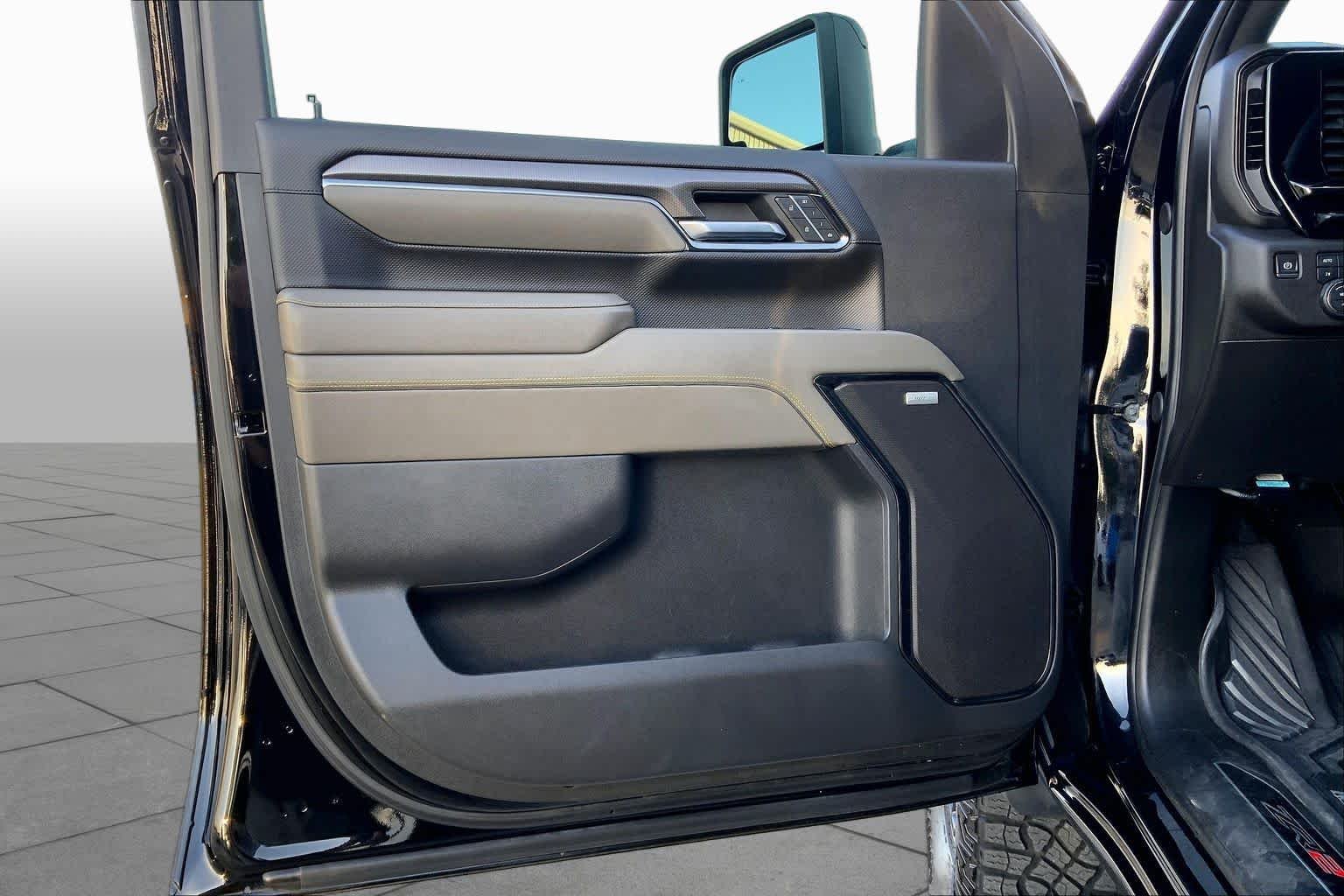 Used 2024 Black Chevrolet ZR2 image 22