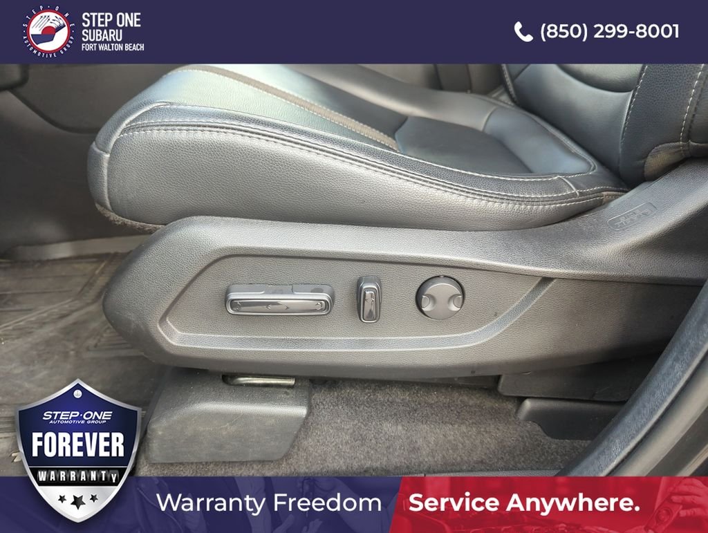 Used 2025 Black Honda EX-L image 13