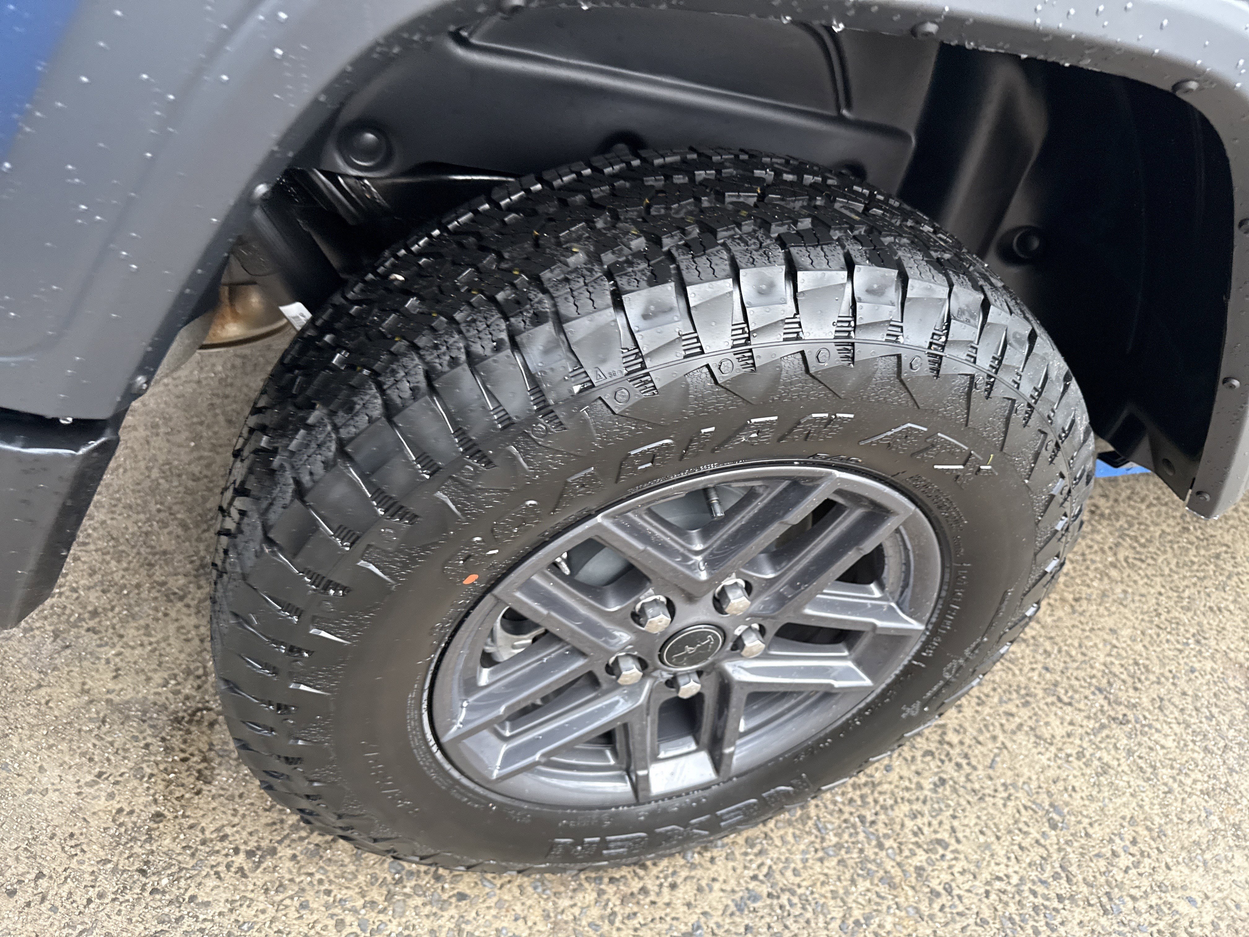 New 2026 Hydro Blue Pearlcoat Jeep Sport S image 18