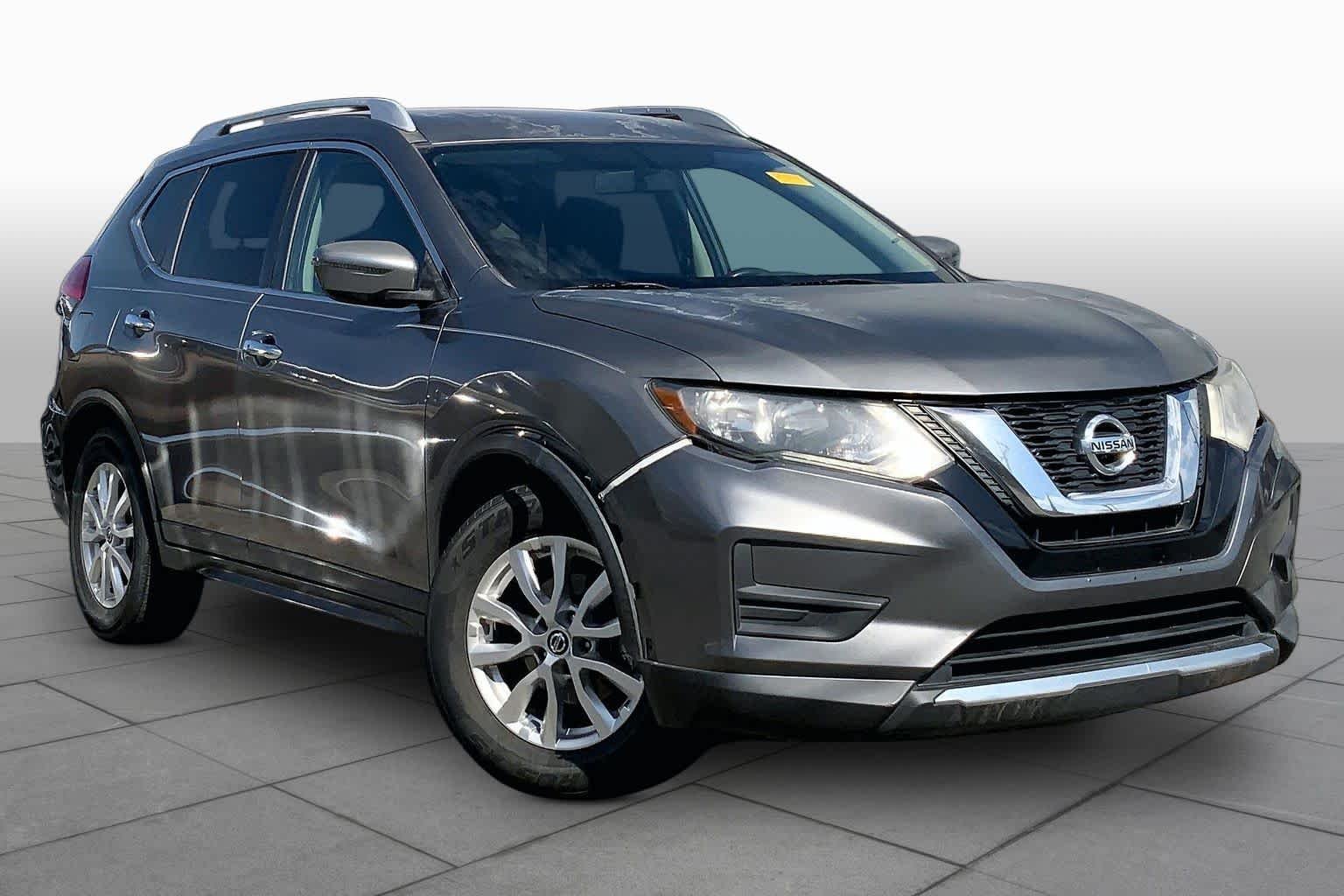 Used 2017 Gun Metallic Nissan SV image 3