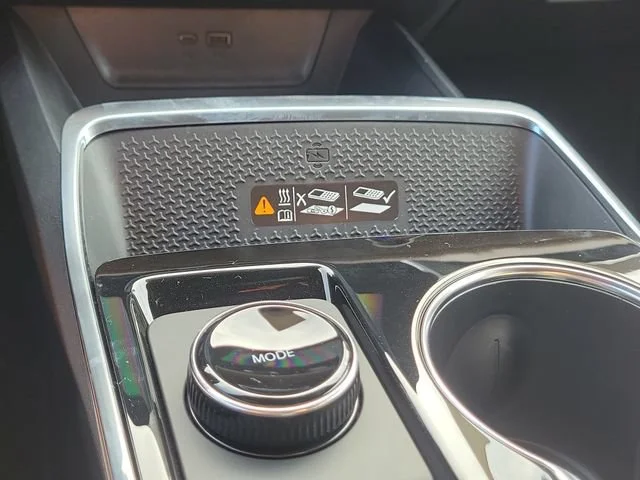 2027 Chevrolet Equinox ACTIV - Photo 33