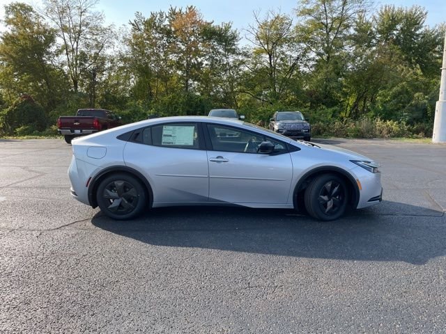 New 2026 Cutting Edge Toyota  SE image 6
