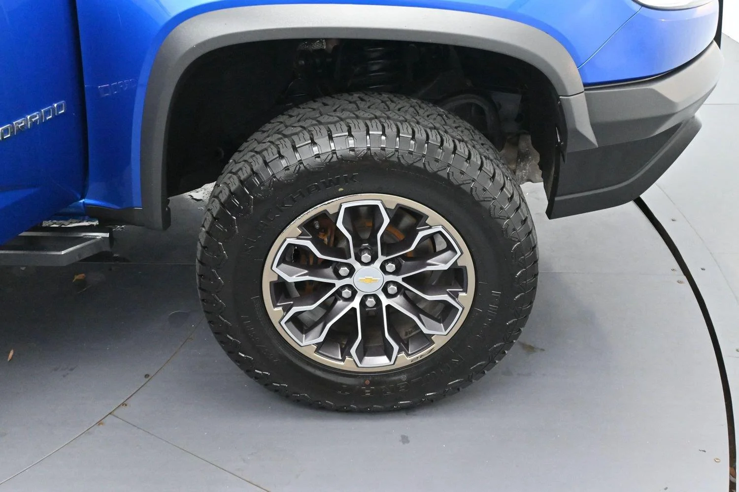 Used 2020 KINETIC BLUE METALLIC Chevrolet 4WD ZR2 image 36