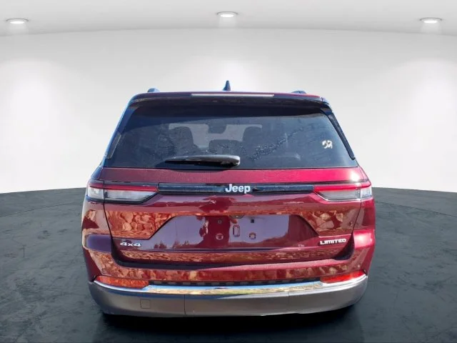 Used 2025 Red Jeep Limited image 16