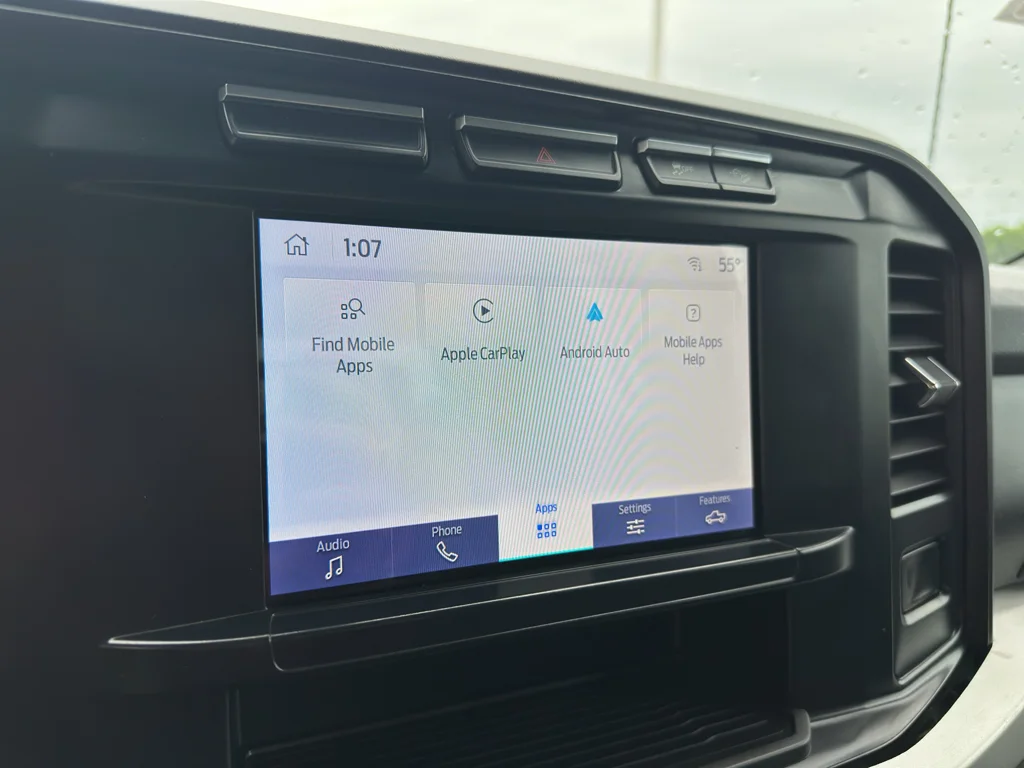Used 2024 Oxford White Ford XLT image 22