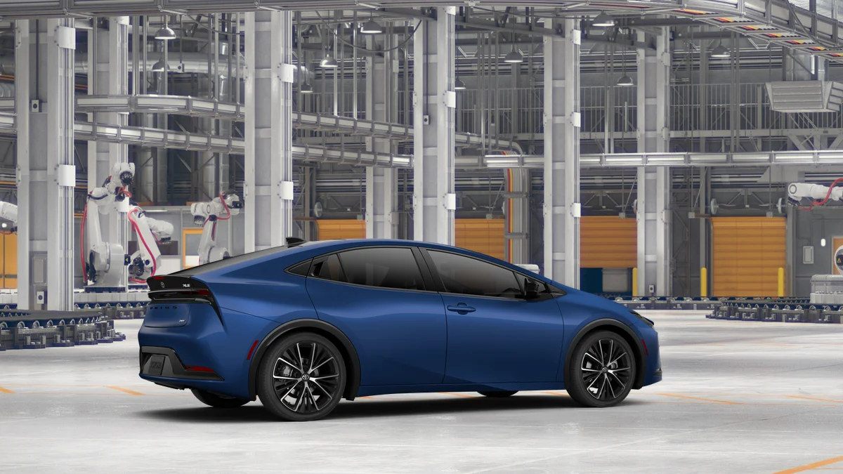 New 2027 Reservoir Blue Toyota XLE image 11