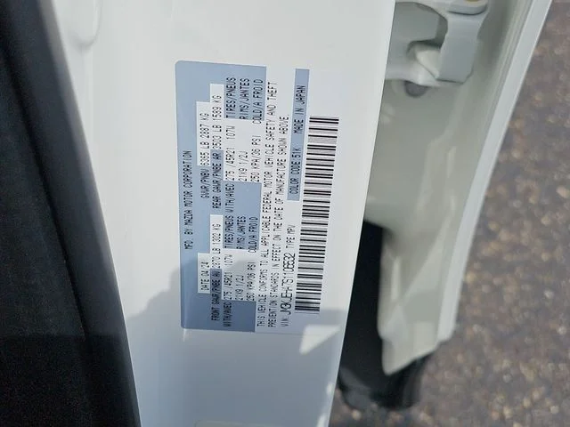 Used 2025 White Mazda Premium Plus image 34
