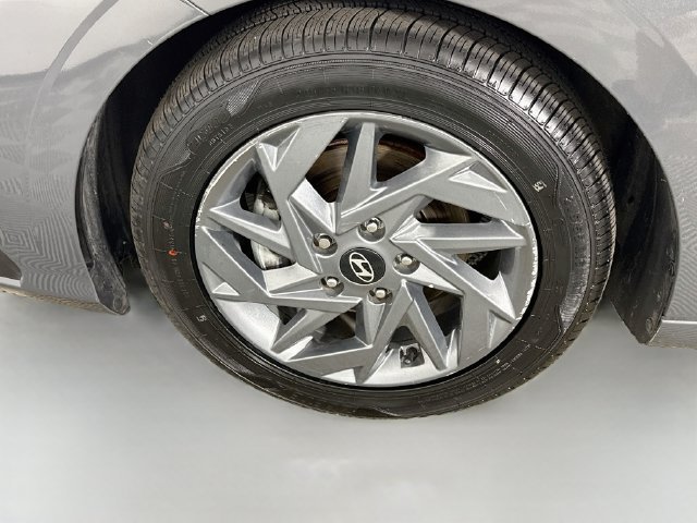 Used 2024 Ecotronic Gray Hyundai SEL image 34