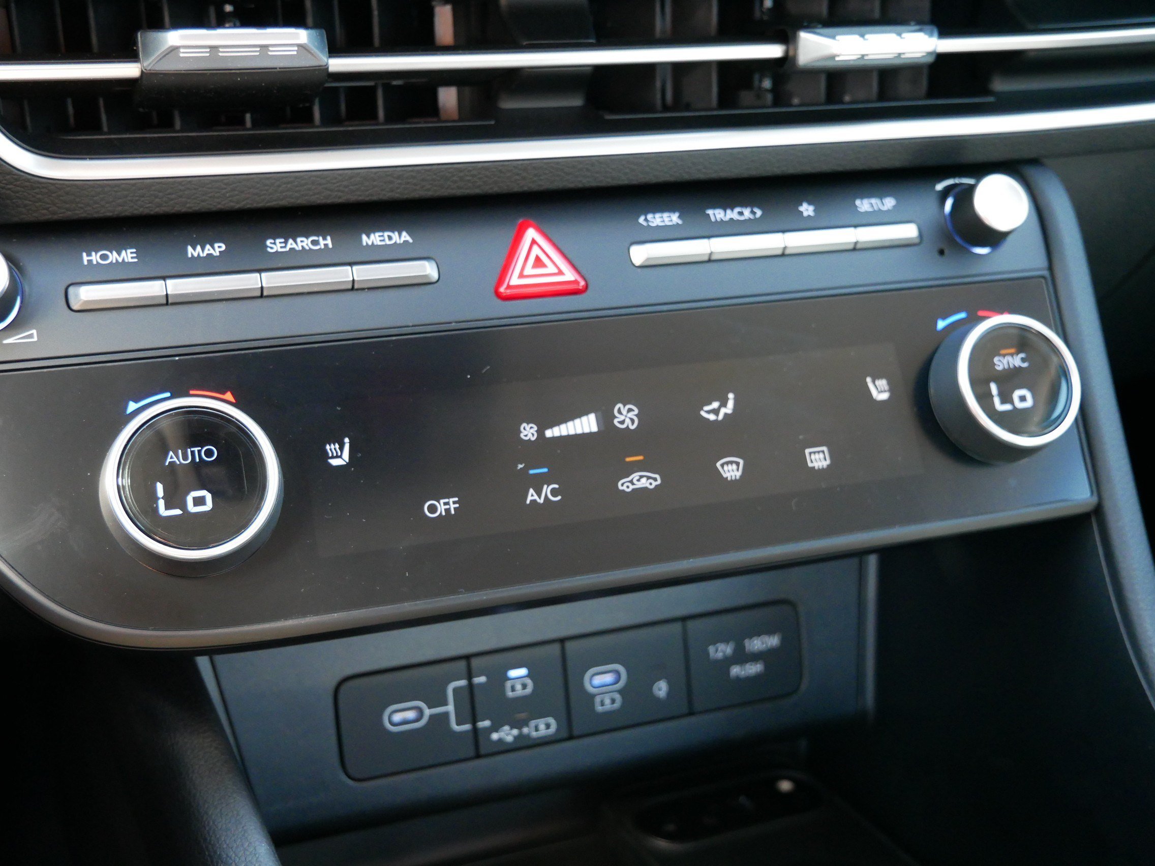 2026 Hyundai Sonata SEL - Photo 19