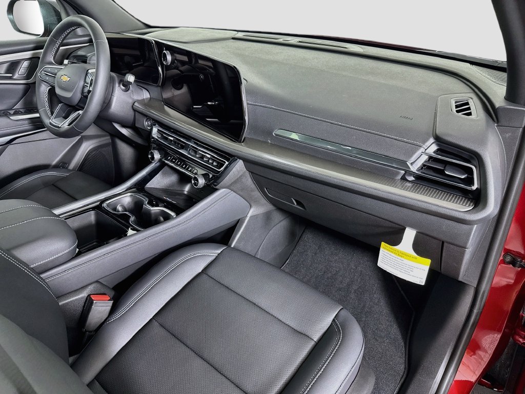 New 2027 Radiant Red Tintcoat Chevrolet LT image 30