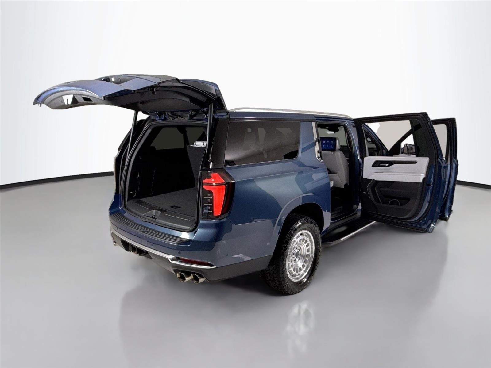 Used 2025 Lakeshore Blue Metallic Chevrolet Premier image 48