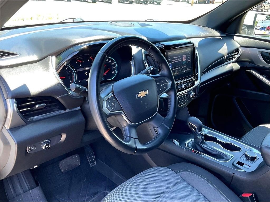 Used 2023 White Chevrolet LT image 8