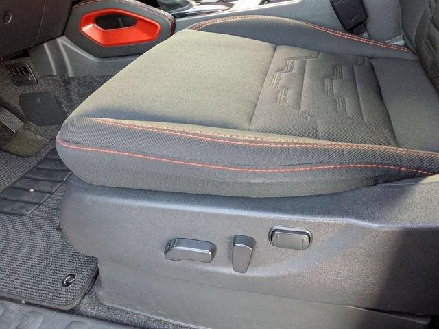 Used 2025 Orange Nissan PRO-4X image 22