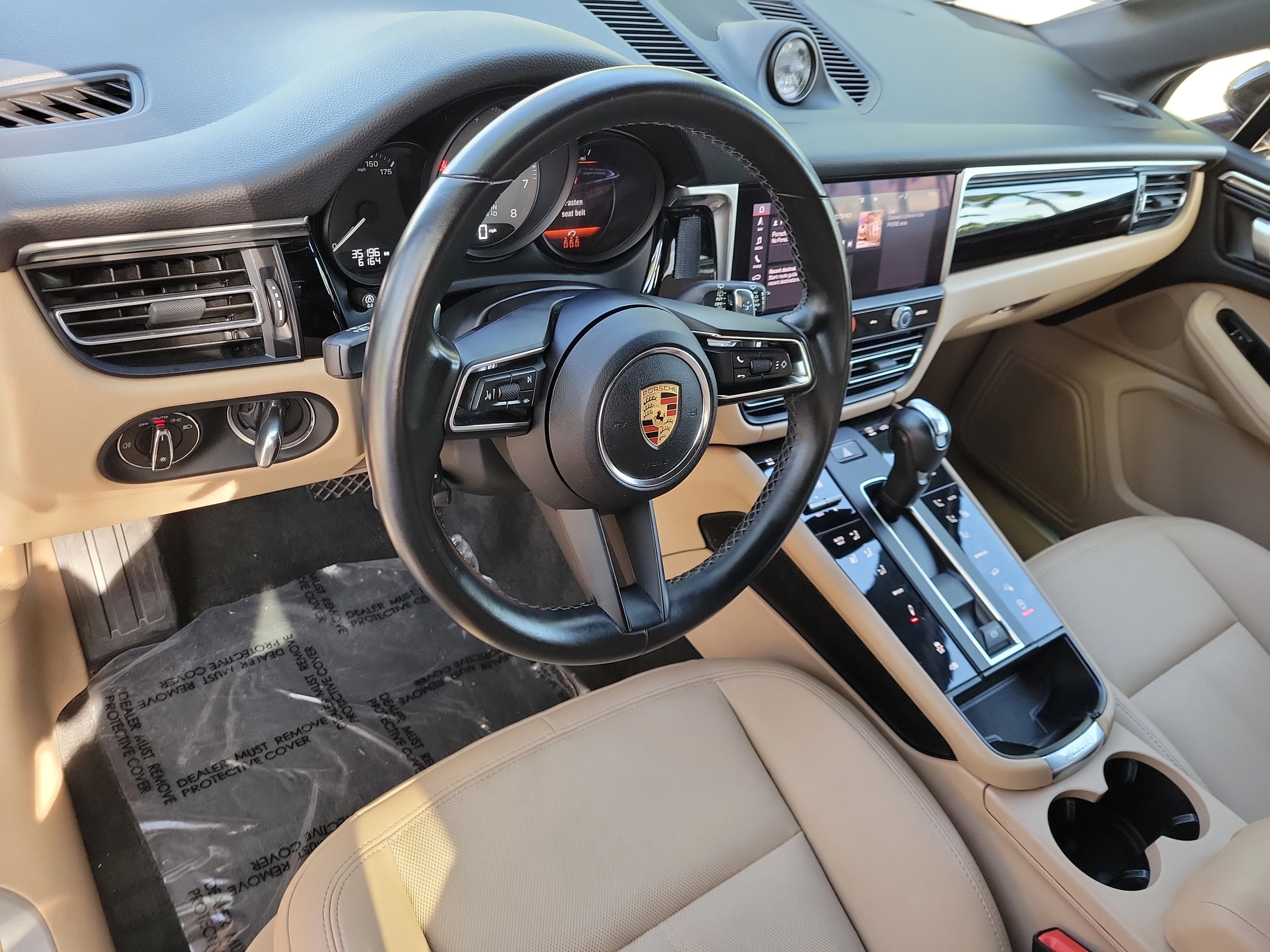 2024 Porsche Macan S - Photo 14
