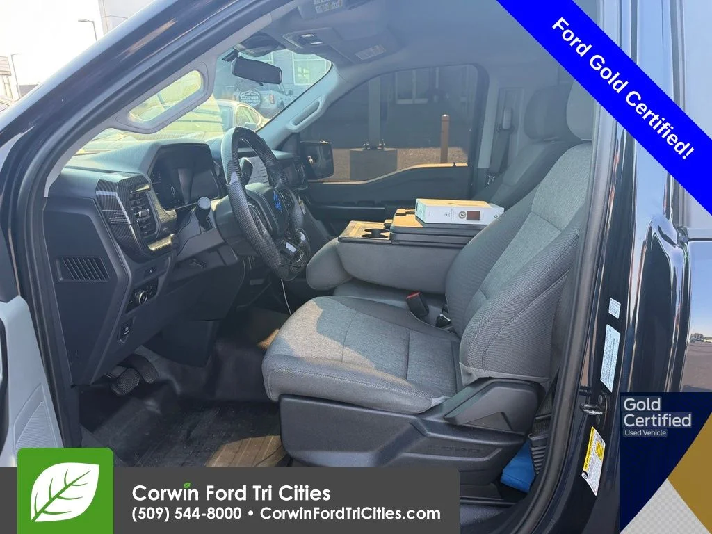 Used 2025 Blue Ford XL image 2