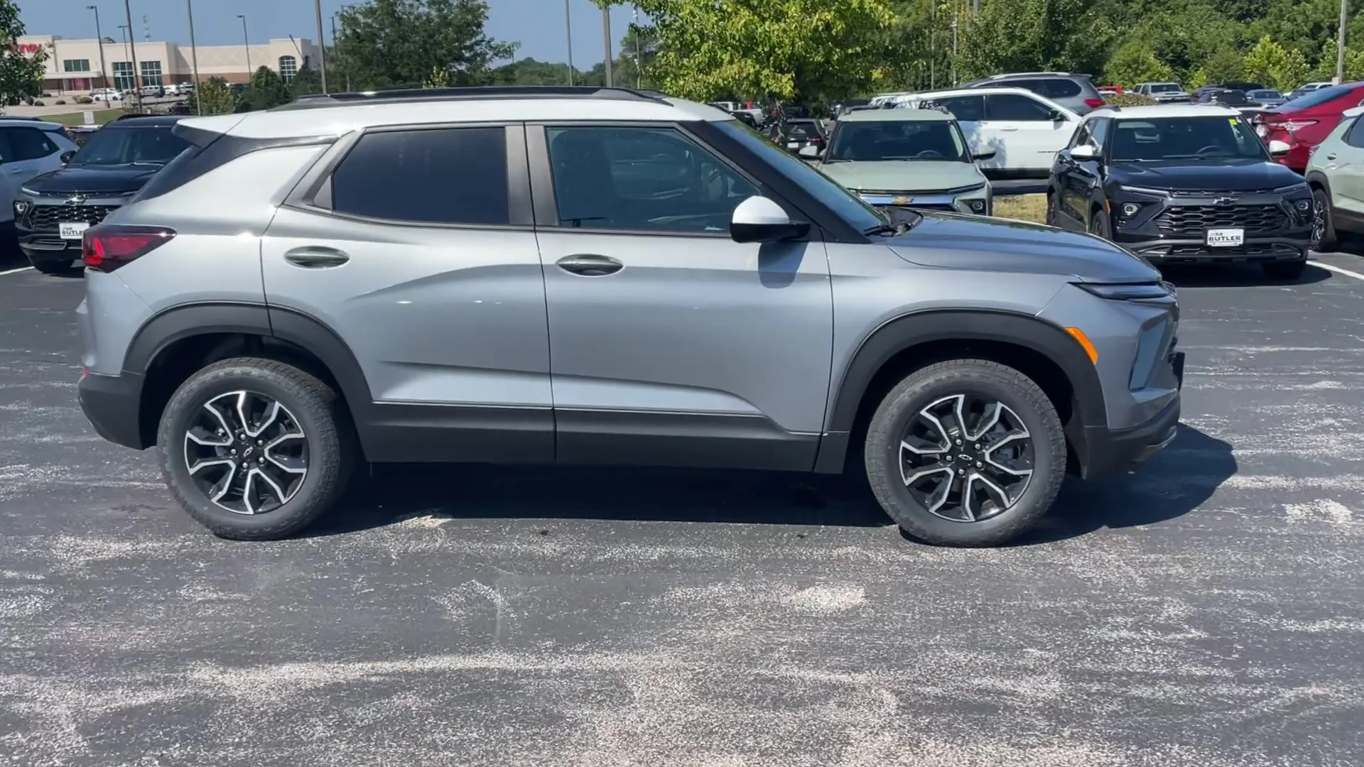 New 2026 Sterling Gray Metallic Chevrolet ACTIV image 33