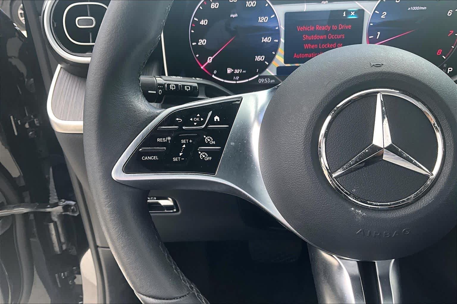 Used 2025 Black Mercedes-Benz GLC 300 image 20