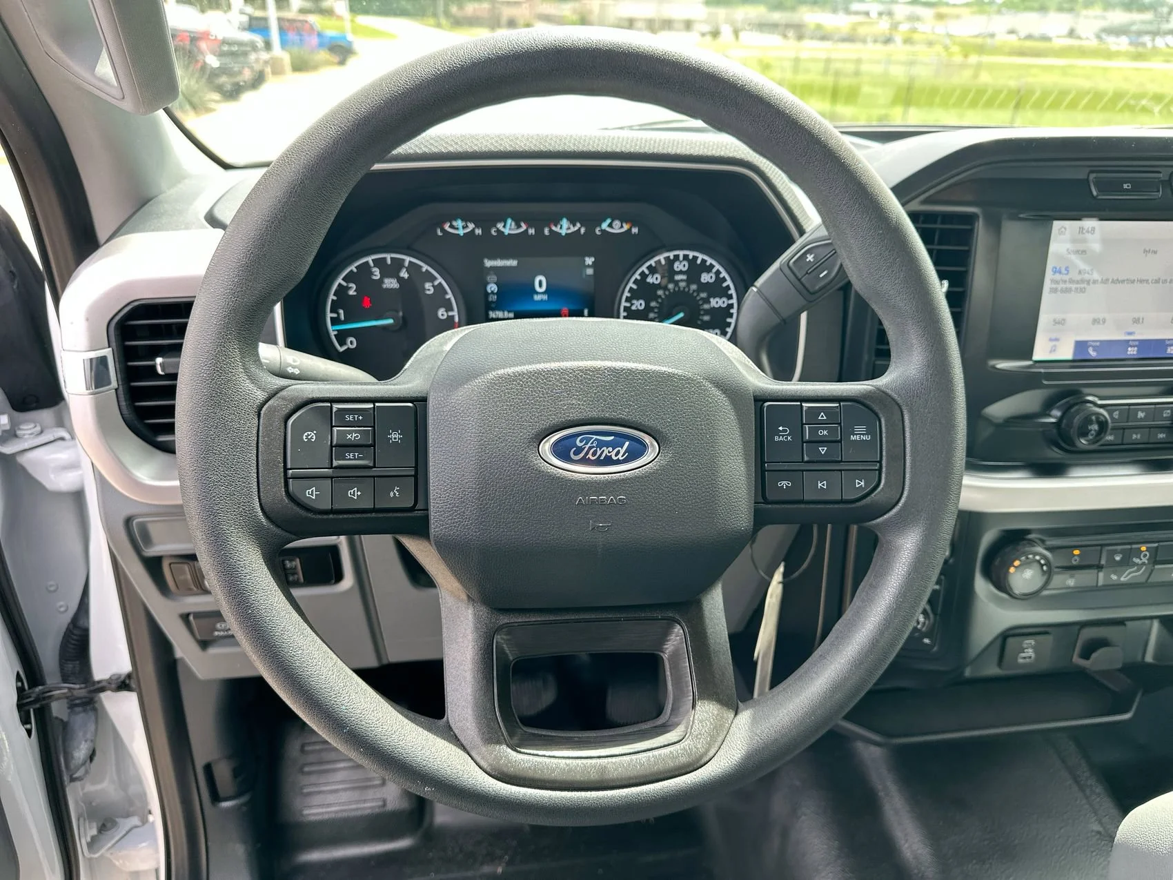 Used 2023 Oxford White Ford XL image 14