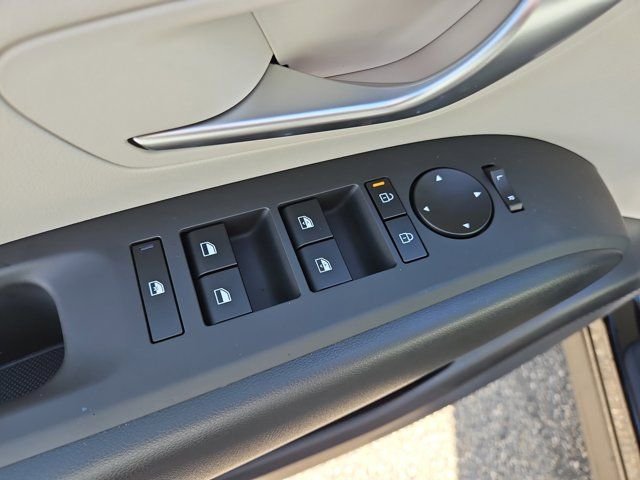 New 2026 Black Hyundai SEL FWD image 16